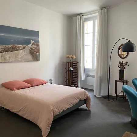 De 30 M2 Dans Le Triangle D'or De * Bordeaux