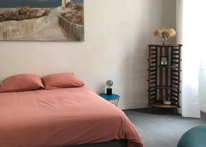 De 30 M2 Dans Le Triangle D'or De * Bordeaux